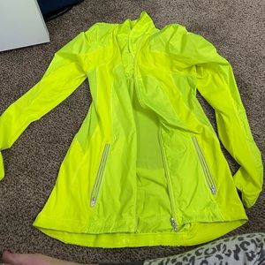 Lululemon Size 6 Ray Jacket NWOT